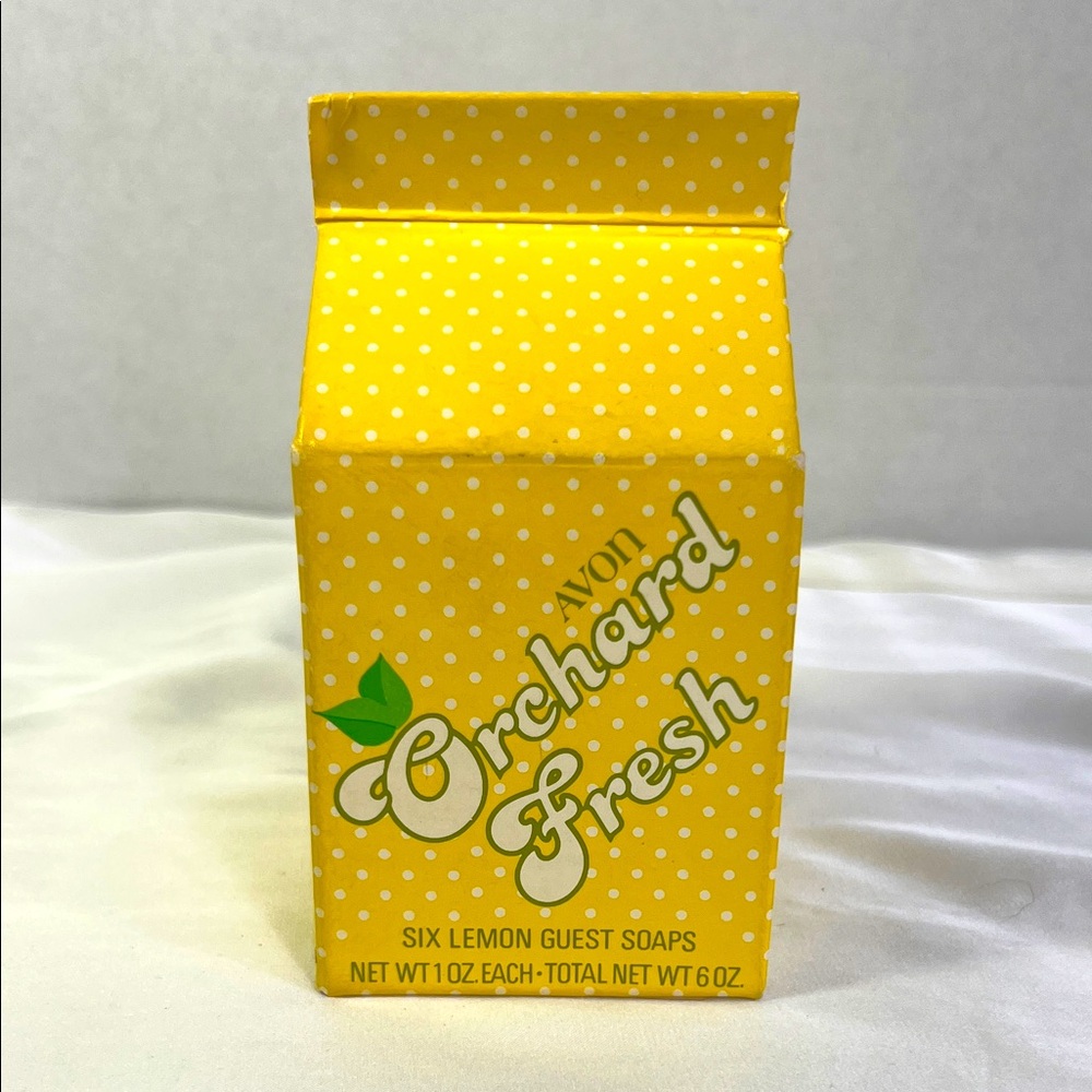 Vintage 1980 Avon Orchard‎ Fresh Lemon Guest Soaps - Bright Yellow Nostalgic